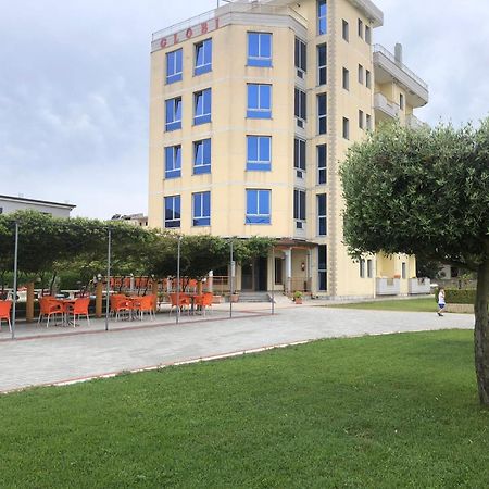 Hotel Restaurant Globi Velipojë 外观 照片