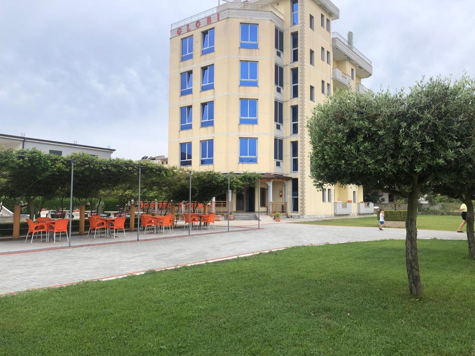 Hotel Restaurant Globi Velipojë 外观 照片